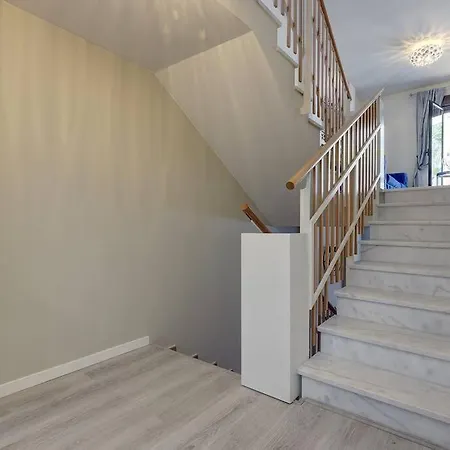 Appartement Stunning Modern Townhouse In Riviera Del Sol Málaga